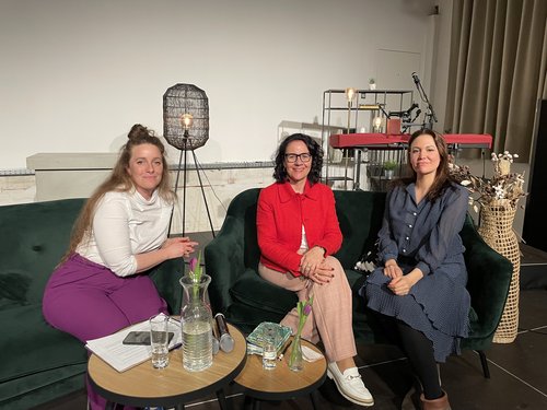 Eva Krallinger Gruber, Landesrätin Daniela Gutschi und Birgit Birnbacher, Fotos Simon Kellner