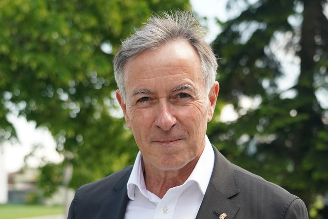 Toni Holzer Toni Holzer