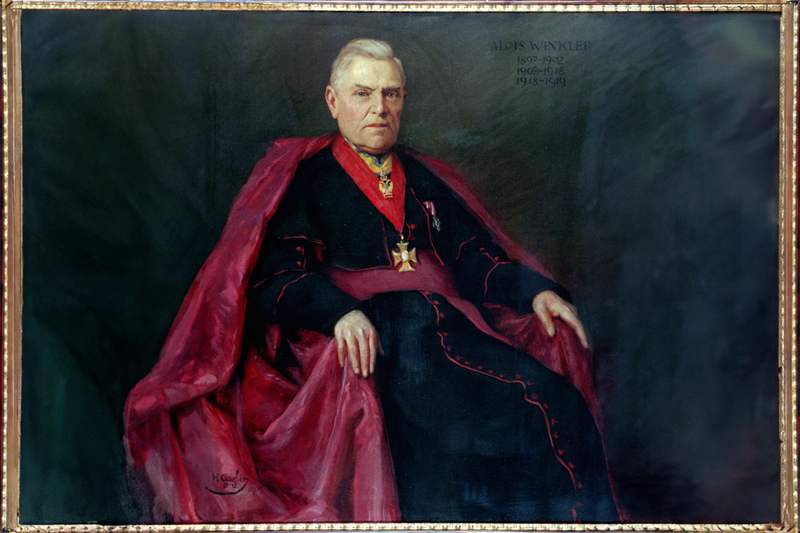 Portrait von Landeshauptmann Alois Winkler Portrait des ehemaligen Landeshauptmann Alois Winkler im Chiemseehof des Landes Salzburgs