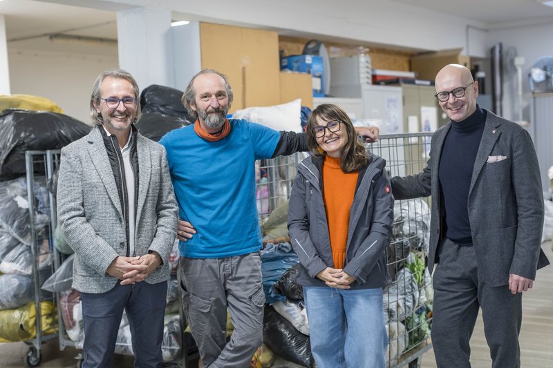 Landesrat Wolfgang Fürweger besuchte am 25. November 2025 die Einrichtungen der "Soziale Arbeit gGmbH", im Bild mit Christian Moik (GF Soziale Arbeit gGmbH), Wolfgang Haider und Fiona Ellmauer (beide TAO).