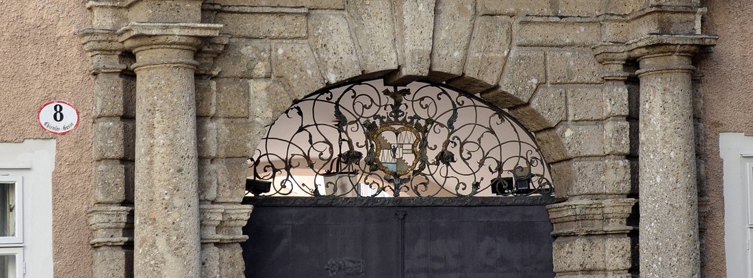 Chiemseehof Portal