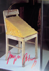 Ausstellung Hocker Beuys