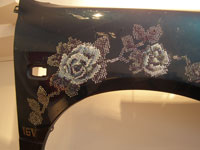 Severija Incirauskaite-Kriauneviciene, „Way of roses, black”, 2007, car detail, cotton, cross-stitch, wring, 130 x 100 x 25 cm