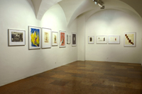 Ausstellung der Urkunden und Grafiken im Studio-Raum