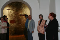 im Bild rechts: Dietgard Grimmer, Barbara Wally; Bildrechte Elisabeth Wörndl