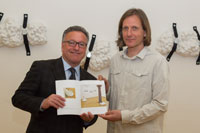 Foto Preisverleihung Kewramikpreis 2015 mit LR Schellhorn