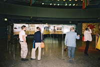 Vernissage der Ausstellung im Vienna International Center, Wien, Oktober 2005; Bildrechte Irene Kar