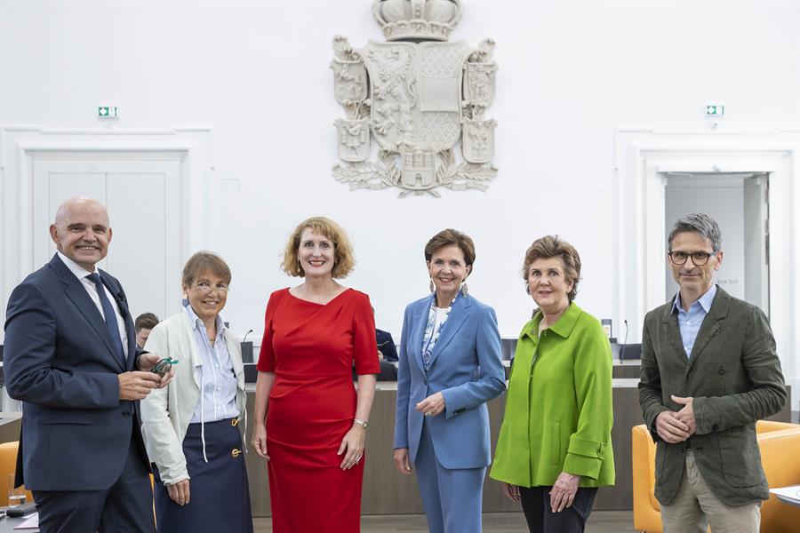 Gruppenfoto anlässlich des ersten "land.talk"